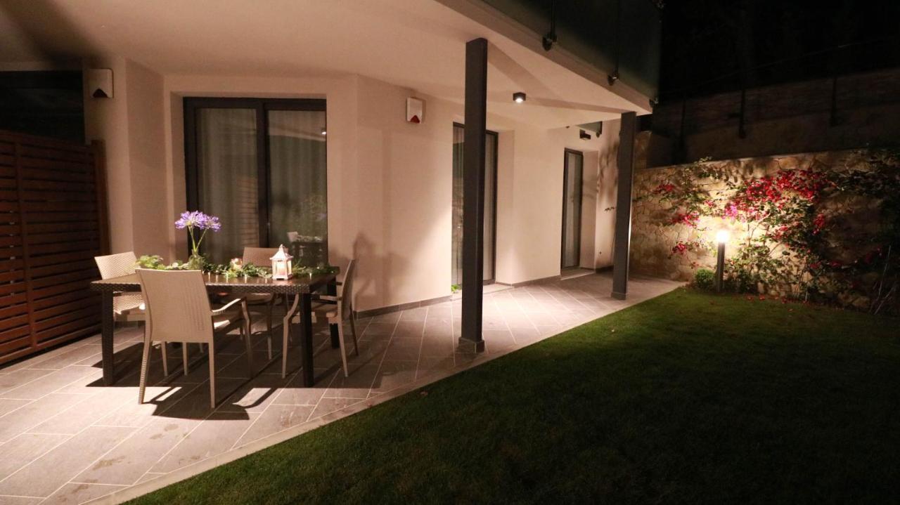 H11 Luxury 9A - Porto - Piscina - Jacuzzi Apartment Santo Stefano al Mare Exterior foto