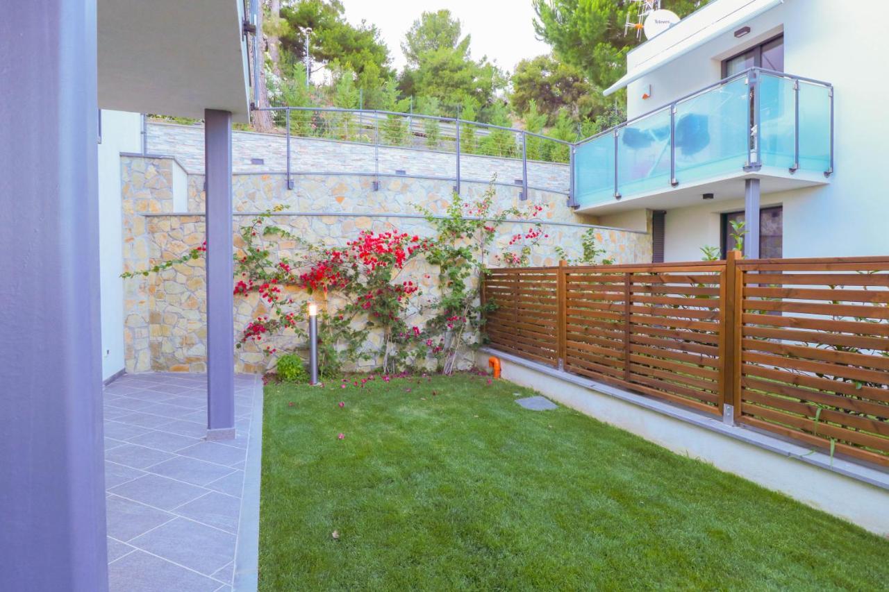 H11 Luxury 9A - Porto - Piscina - Jacuzzi Apartment Santo Stefano al Mare Exterior foto